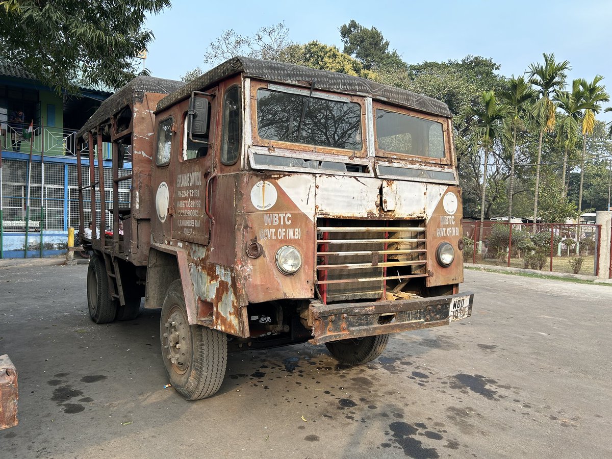 Wreckers manufactured in the 60s are still in use in Kolkata Tram service! Quite a matter of concern to note that when these vehicles were manufactured there wasn’t any stringent emission norms and hence it is quite likely that the emission levels of these vehicles are quite high