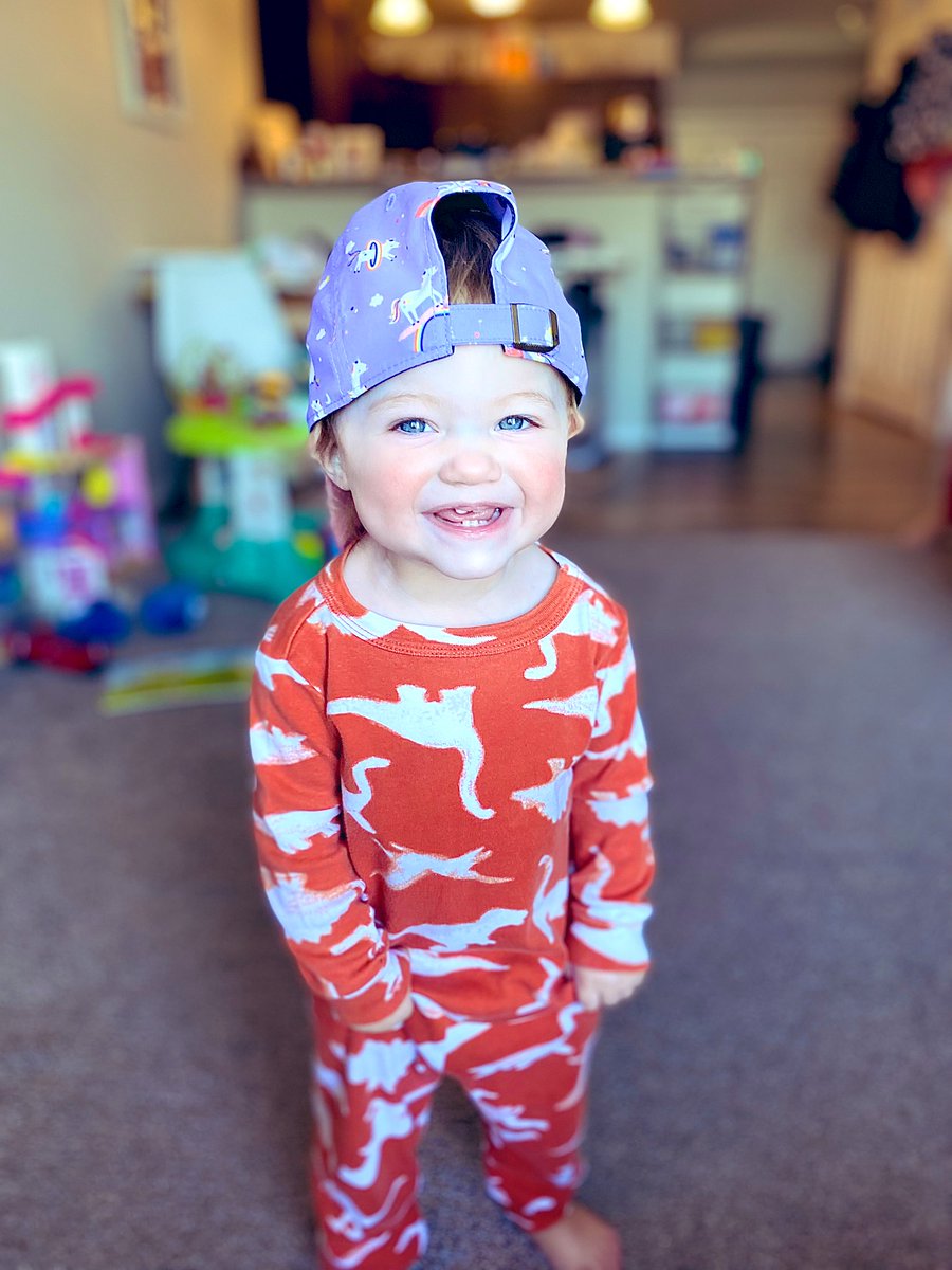 jmiddlen's tweet image. the cutest packers hat on the cutest little girl. 
if you need a baby model, i got you 😉 
@packers