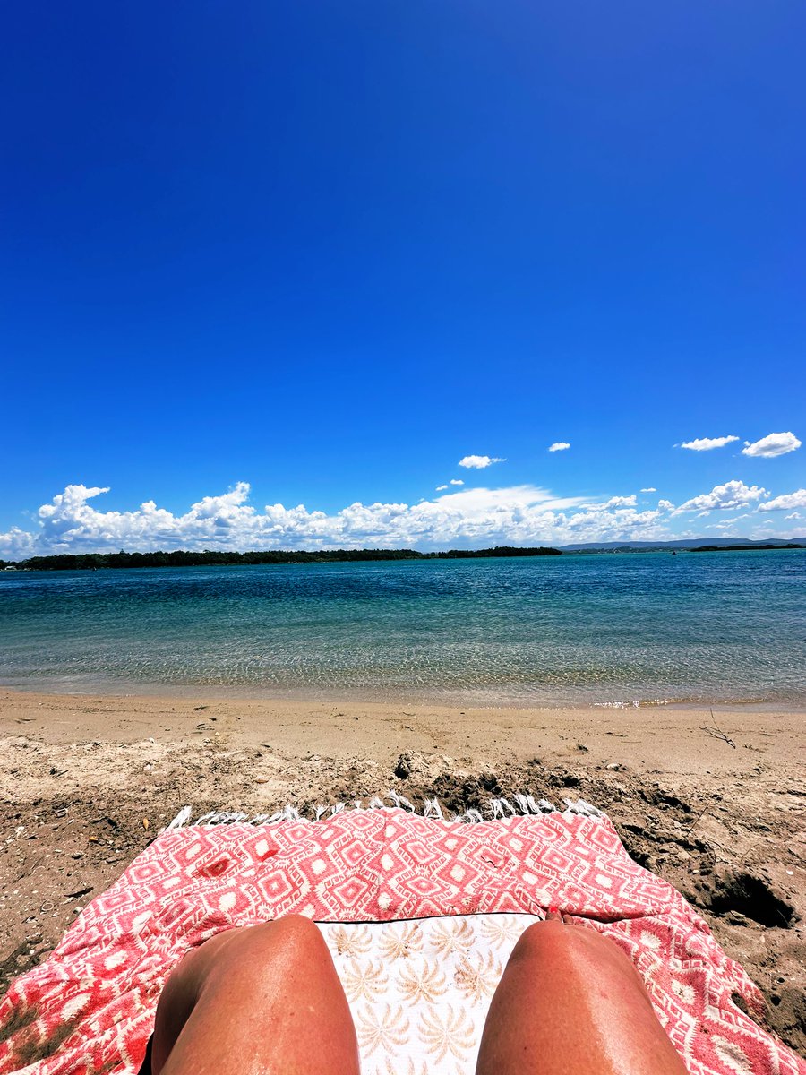 NewyBeachBum's tweet photo. Sometimes you just need a day in the sun and water. 

Oh, and some pelicans too. 

#SelfCare #SaltTherapy #GetTheD https://t.co/vHDHn5Q6q7