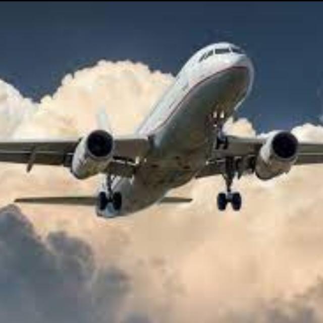 إنّ الله لينزع الأشياء التي تحبّها منك، ولست تُدرك شرّها عليك، حتى لو طحنك انتزاعها، يأتي بعد ذلك اليوم الذي تحمد الله فيه إنّها لم تعد عالقةً بك .