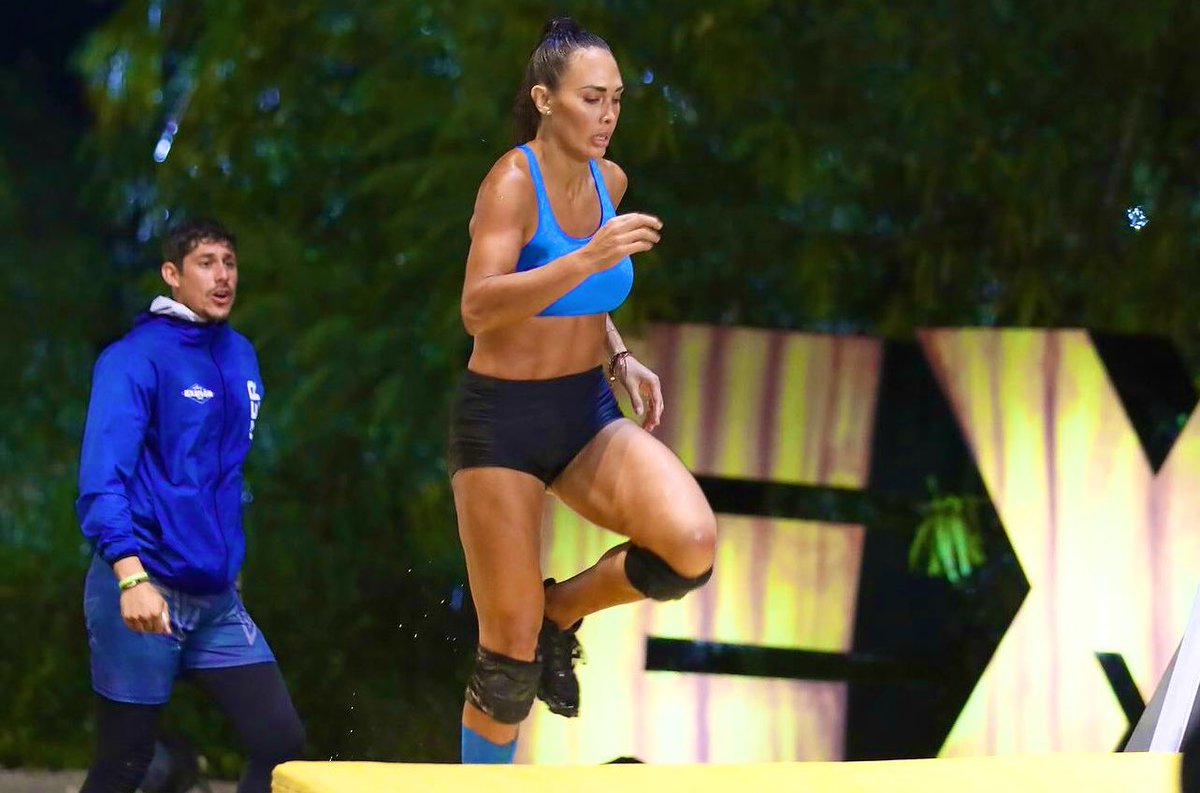 DianaGissellee's tweet photo. "Eres una campeona, eres una guerrera desde la primera temporada”. 

—Javi a Macky 🥹💙

 #ExatlónMéxico https://t.co/RIEz7W8qO8