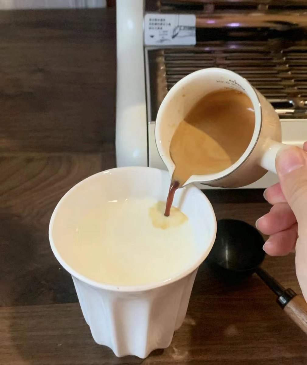 againmilfx's tweet image. Happy New Year