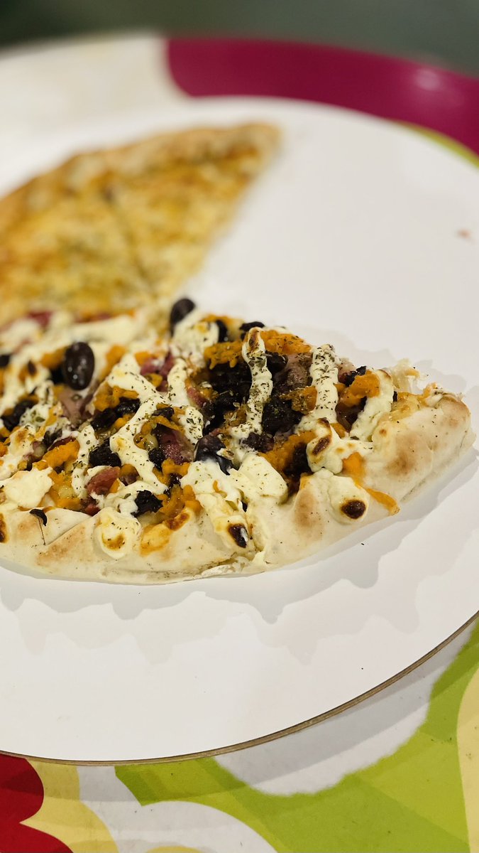 jeffersonsvr's tweet photo. tudo acaba em pizza🍕 https://t.co/LMMGDuc6BZ