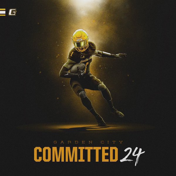 Committed!!! Time to work
<a href="/Coach_Landgren/">Kurt Landgren</a> <a href="/CoachK_OC/">Kyle Levere (Coach K)</a> <a href="/KiyoshiHarris/">Coach Kiyoshi Harris</a> <a href="/CoachParkerJ/">Coach JParker</a>

#FAA #MaizeOL