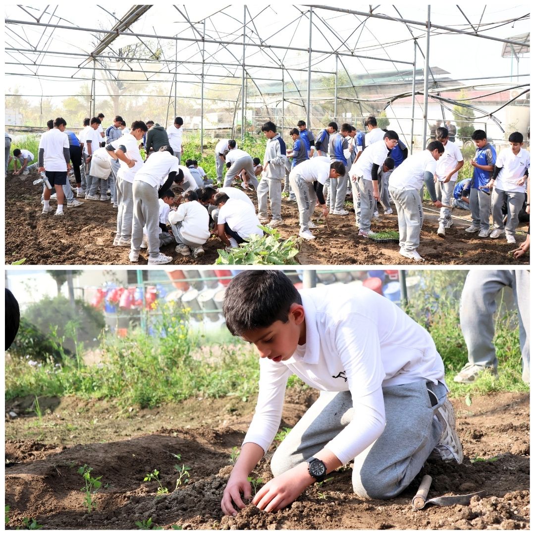 The_Doon_School's tweet photo. Exploring Asan Barrage, delving into Ashok's legacy at Kalasi, and embracing #sustainablefarming at Abhinav Dairy Farm - #TheDoonSchool's SDOF trip was a perfect blend of nature, history, and ethical practices! #ExplorationDay #SustainableLiving https://t.co/u2Y9SX7pBF