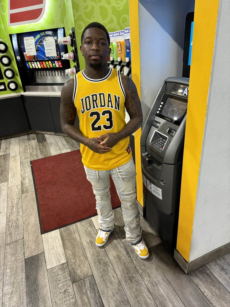 ftfceo's tweet image. ITS A BLESSING TO BE ALIVE &amp;amp; FREE HAPPY BORNDAY TO A YOUNG KING ! IM BIG 2️⃣3️⃣  THIS YEAR PERSONAL 🤞🏾💫 #FTFCEO #THEBIGGEST #FREEPOPS