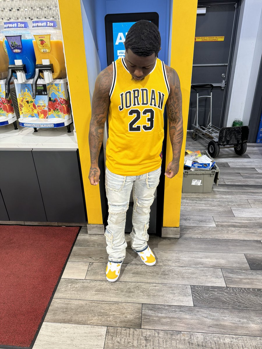 ftfceo's tweet image. ITS A BLESSING TO BE ALIVE &amp;amp; FREE HAPPY BORNDAY TO A YOUNG KING ! IM BIG 2️⃣3️⃣  THIS YEAR PERSONAL 🤞🏾💫 #FTFCEO #THEBIGGEST #FREEPOPS