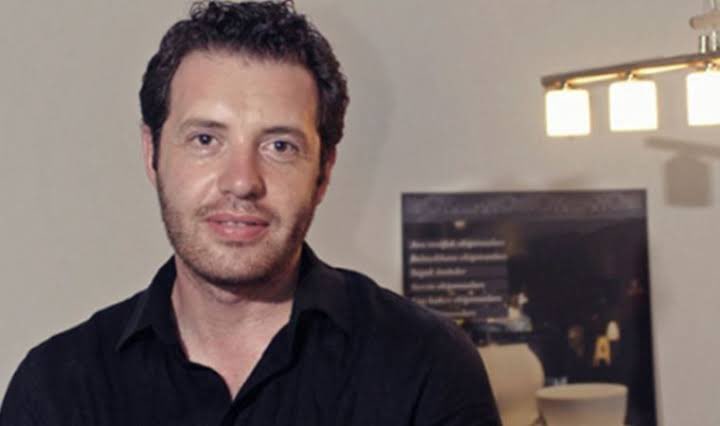 Ha konusu geçmişken bu piçi de hatırlatalım. 2021’de annelerinin yanındaki yavru kedilerin kafasını kürekle parçalayarak öldüren şerefsiz katil Kemal Dağhan Akdağ. Seni de unutturmayacağım lan. Dünyada sadece ben hatırlasam da unutturmayacağım. #ibrahimkeloğlan