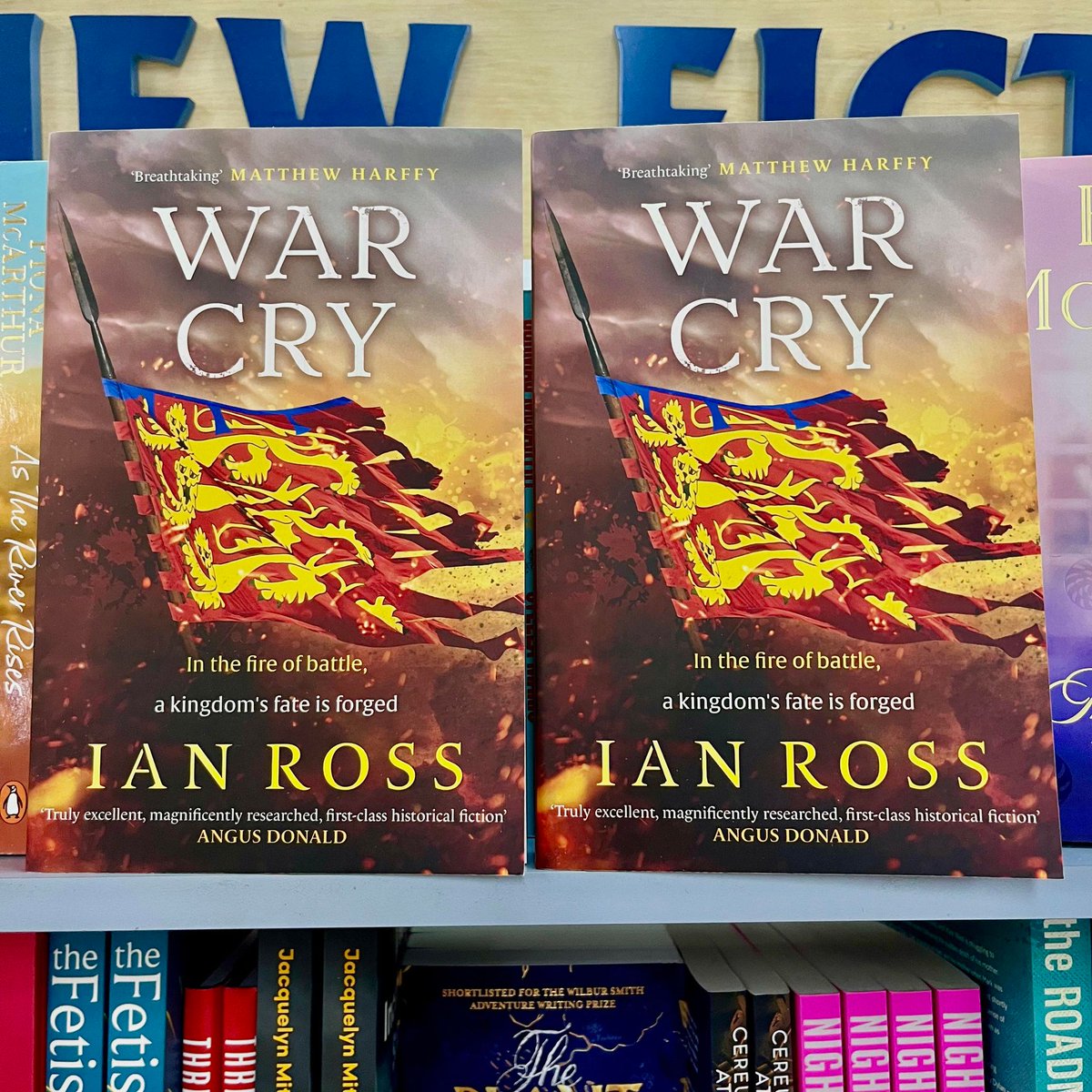 Simon de Montford won the Battle of Lewes and effectively king however he's up against, Adam de Norton who has been knighted and reclaimed his ancestral lands. Later he receives a summons he can't refuse. Will he be on the winning side of history? 

abbeys.com.au/book/war-cry-t…