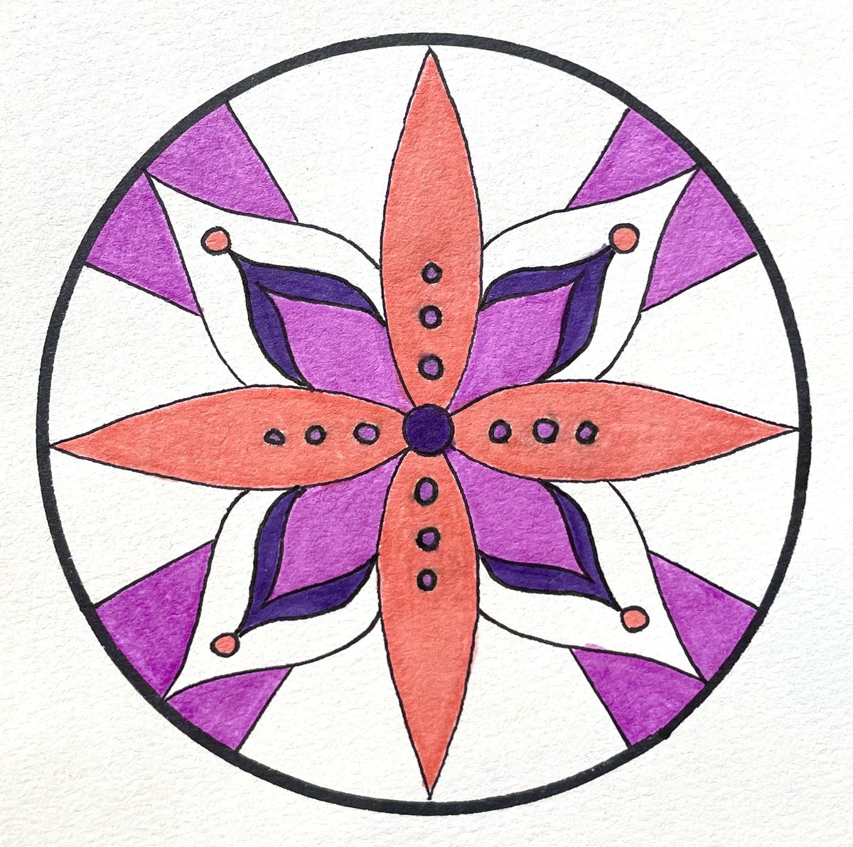 ItsMissShorty's tweet photo. It’s been a minute between mandalas ☮️ #mandala #arttherapy #thedailymandala #tdm #artist #creativityismydrug https://t.co/FiRIy1cZdo