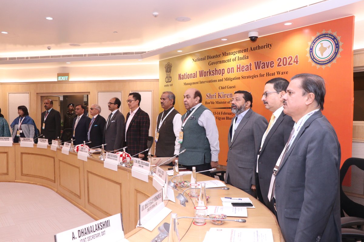 ndmaindia's tweet photo. Shri @KirenRijiju, Hon’ble Union Minister of Earth Sciences (@moesgoi) is the Chief Guest at the National Workshop on Heat Wave 2024: Exploring Management Interventions and Mitigation Strategies".

#HeatwavePreparedness 
#HeatwaveMitigation https://t.co/sPFNyrTFdg