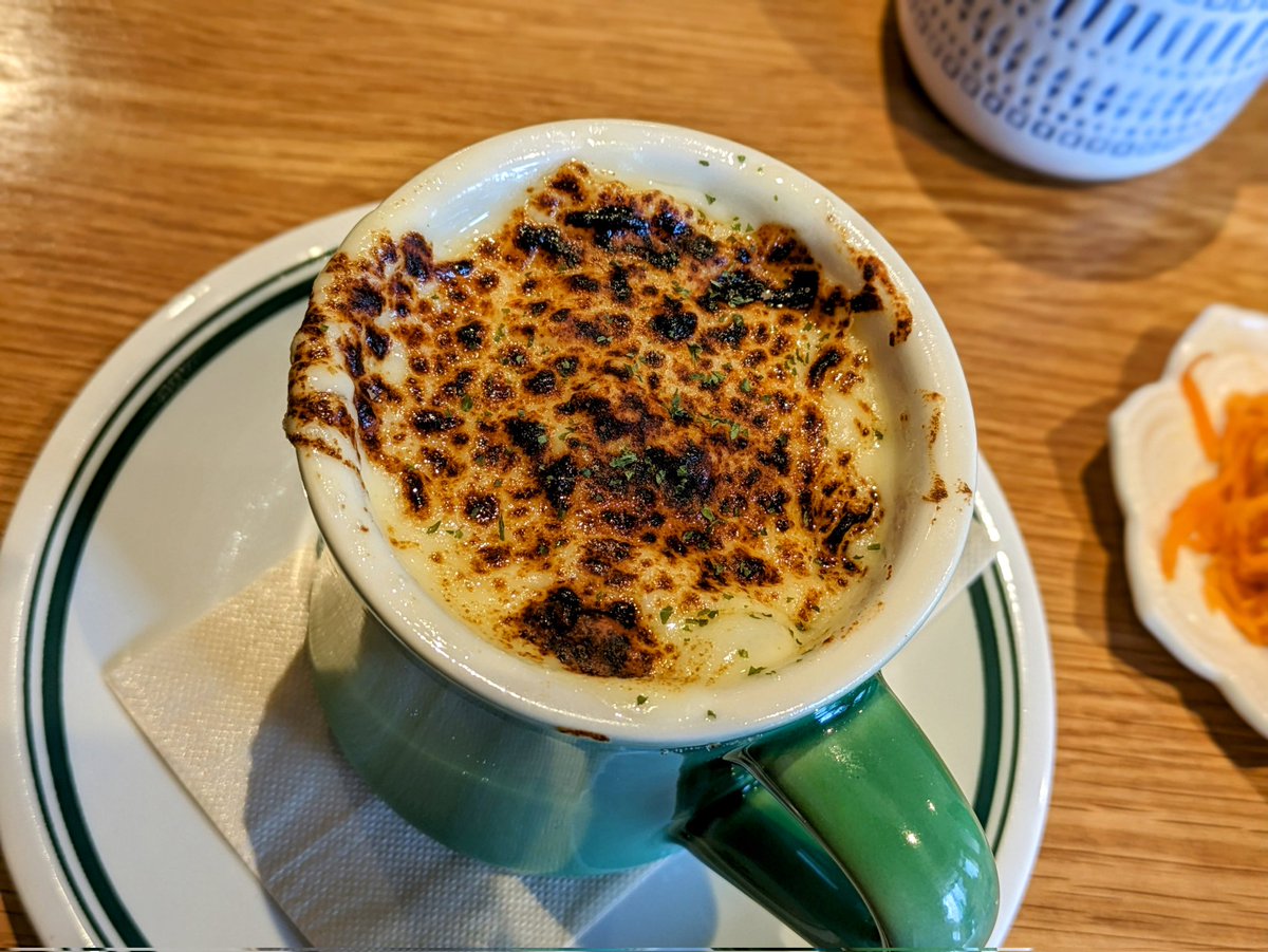haginonno's tweet photo. オニオングラタンスープ。
チーズが凄すぎて大満足。
#COFFEECHROME #カフェ #中野カフェ #東京カフェ https://t.co/O233CpC8wQ