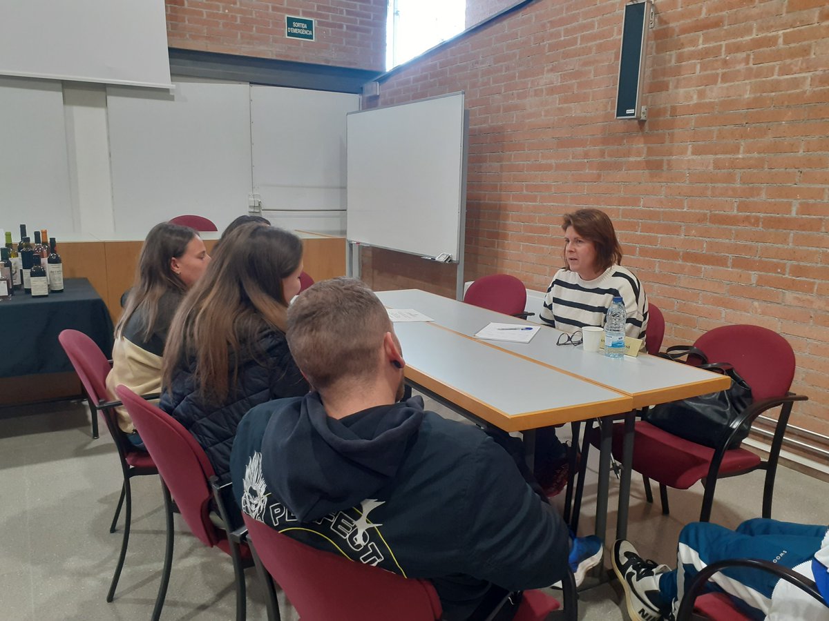 escolaespiells's tweet photo. Gràcies a totes les empreses que heu participat en la VI Jornada Dual empresa ! PA
@fpdualCAT; @BSumarroca; @la_vinyeta; @Recaredo1924; #Blancher;@cansuriol;@Codorniu_ES @RaventosiBlanc;@CavaVilarnau; @pereventuracava ;@paresbalta ;
@Gramona1881 ;@torelloviticultors; @albetinoya https://t.co/3hlHo0qzhY
