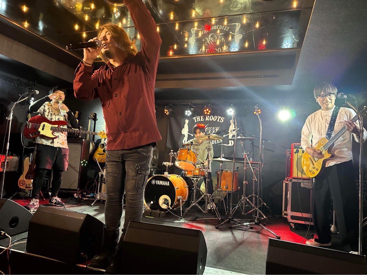 UA_official_'s tweet photo. 待たせたな‼️
来たる2023年3月9日（土）久々に我々主催のライブを音食屋ゆぐどらしる様にて行います！
 
●入場料
前売当日1,500円（ドリンク付）
小学生以下ドリンクオーダーのみ
 
【オープン】
18：00
 
【スタート】
18：30～
【出演】
増本龍一、井上杏彩、NITROBOX、Underground Arena https://t.co/rGbXcyyddE
