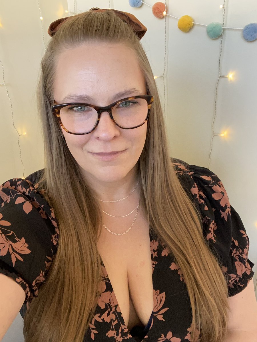 Cynthia Wright (@cynnibunn) on Twitter photo 