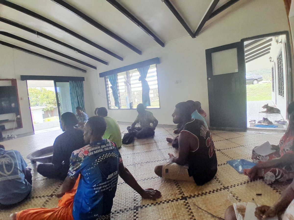 FHUT3's tweet photo. Two Days, monthly visit to the Province of Ra, few selected districts from the highlands to the coasts of Nakorotubu. Investment Literacy Sessions in Nokonoko village and to the women of Sawanivo village.
#WhileILiveIGrow 
#Invest4thefuture 
#Income&amp;Growth https://t.co/SE7CSaDE8w
