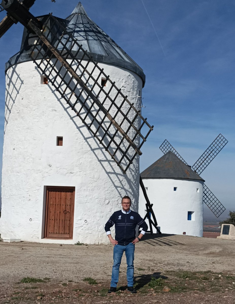 Os revelaré la esencia de este lugar de La Mancha, que os recibirá con los brazos abiertos semejando las aspas de los Molinos.