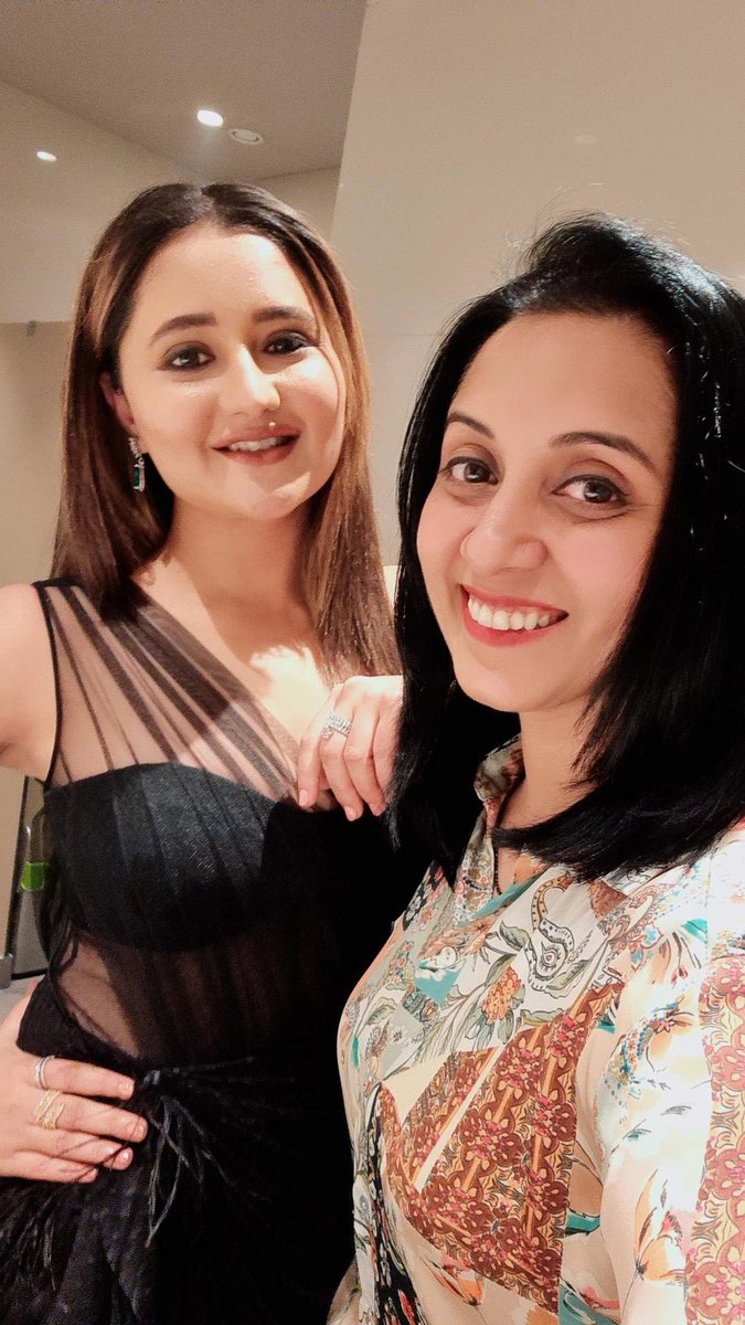 HBD RASHAMI DESAI 
<a href="/TheRashamiDesai/">Rashami Desai</a>

Happy B'day to dis crazy, funny, witty, classy, sassy, sweet, bubbly, humble girl. Wishg u all d luv, happiness, best wishes, good health, lots of wealth n laughter.
Keep shining.
Lots of love❤️ 

#RashamiDesai #Rashamians