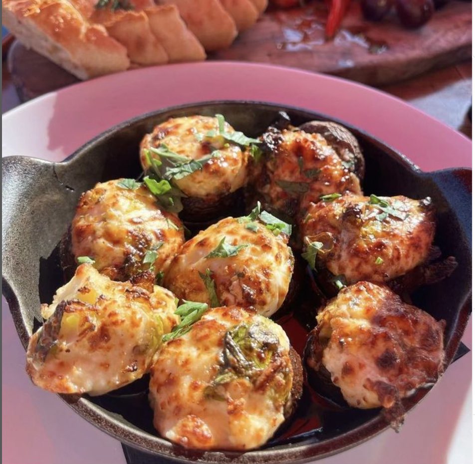 THEY. ARE. BACK. *insert angelic voices here * 

That’s right — STUFFED MUSHROOMS are back and on the menu at Miramonte Winery !!

#Wine #DrinkTemecula #TemeculaWines #LiveGlassFull #CaliforniaWine #MiramonteWinery #VisitTemecula #WineTasting #VisitCalifornia #SoCalWine