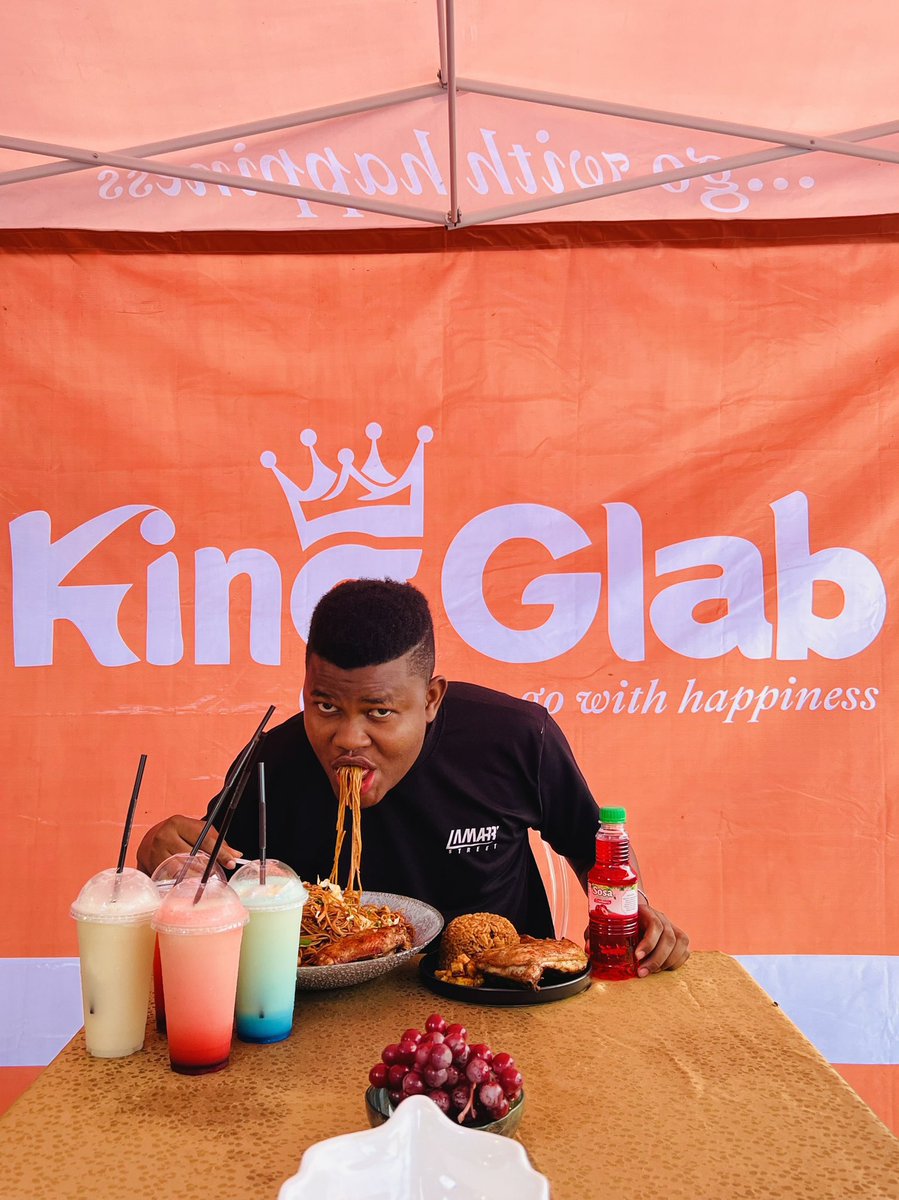 JayNaija's tweet photo. Under 5k restaurants to order food for your Valentine lovers without stepping out in Lagos, Nigeria 

1. King Glab

📍 Kodak moment mall, Admiralty Way, Lekki Phase 1 https://t.co/MBYnySM2RR