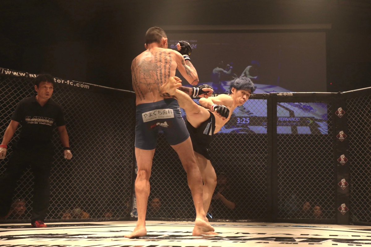 GLADIATOR_MMA_'s tweet photo. 2023 12/9  sat　
BODYMAKERpresents　
『GLADIATOR 024』

第4試合
◆GLADIATORバンタム5分2R
◯吉田開威（朋武館）
vs
✕フェルナンド（SMOKER GYM）
判定3-0

#GLADIATOR
#BODYMAKER
#beebet
#THE1TV
#ボディメーカー
#グラジエーター https://t.co/UUU5qp1Dee