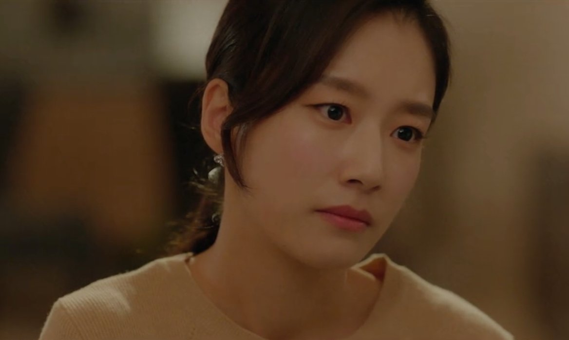 lovlov1515's tweet photo. 어쩜 이리도 맑고 투명한 얼굴이니? https://t.co/DOOJn0FaL9