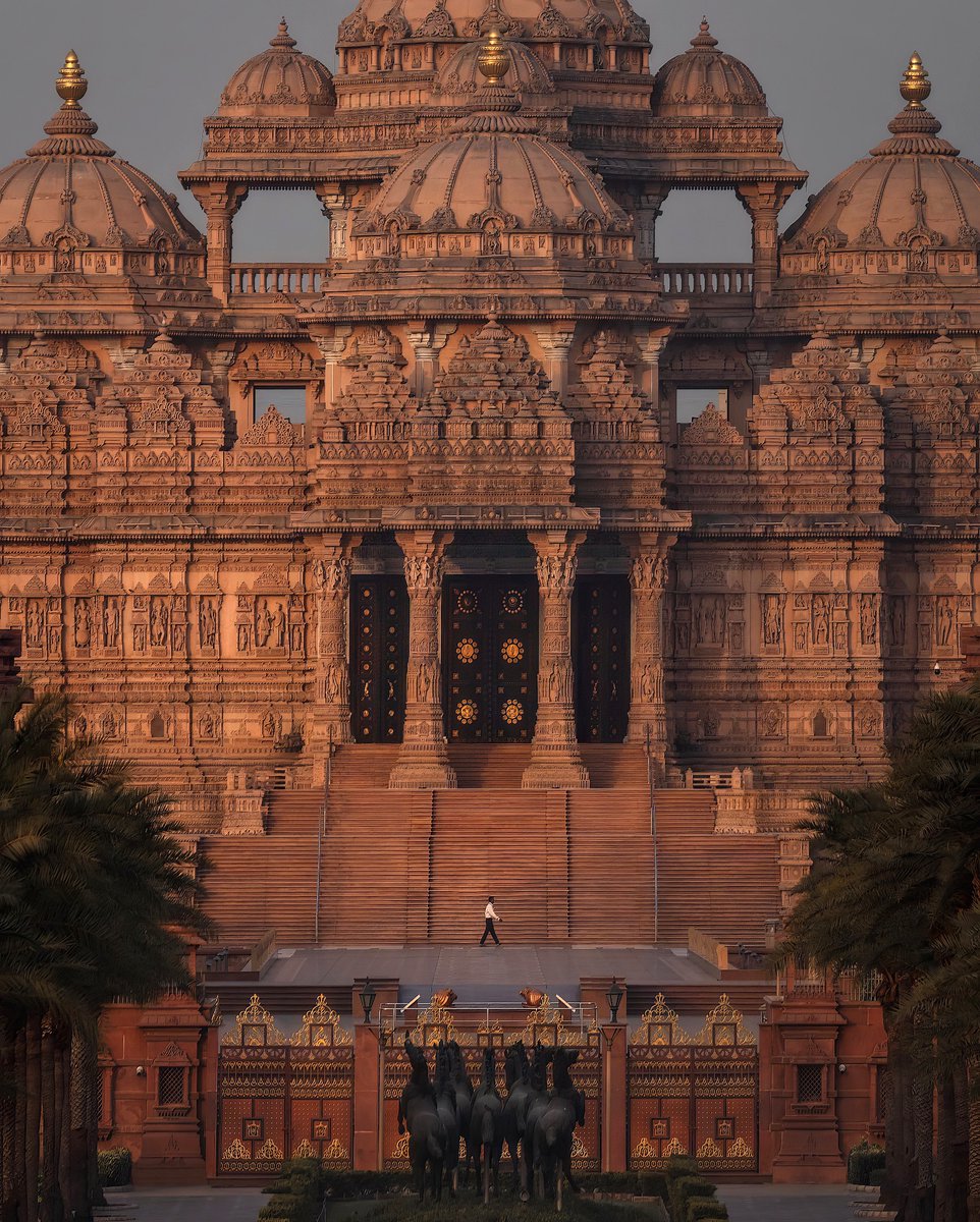 Karunchai Treetrong - Bigger than the whole sky - Akshardham Temple - New Delhi, India