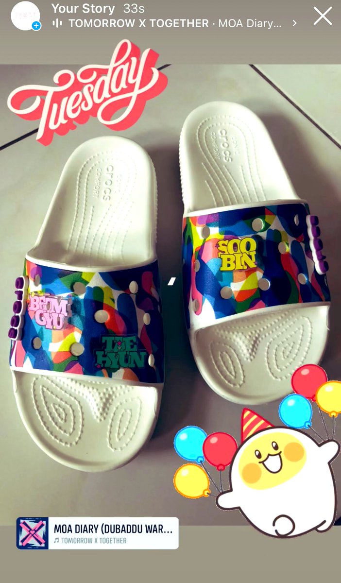 vinzerep's tweet photo. . . . tysm @taejuncartz I received the jibbitz and I 💙 them! ☺️☺️ https://t.co/FjbbvMjkju