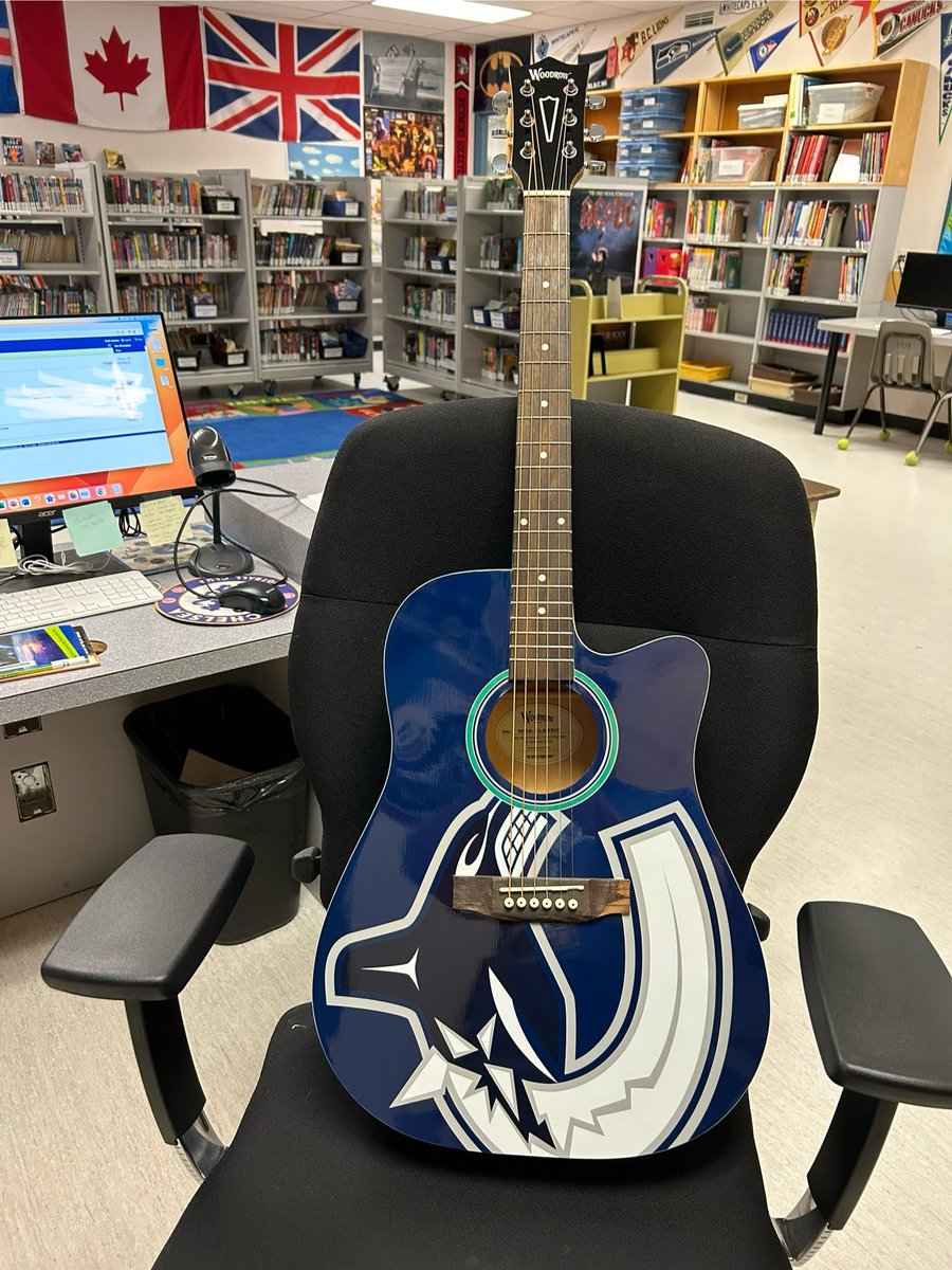 Sporty_TL's tweet photo. Lunch time jam session break #rtla38 https://t.co/a5yTj6GXsp