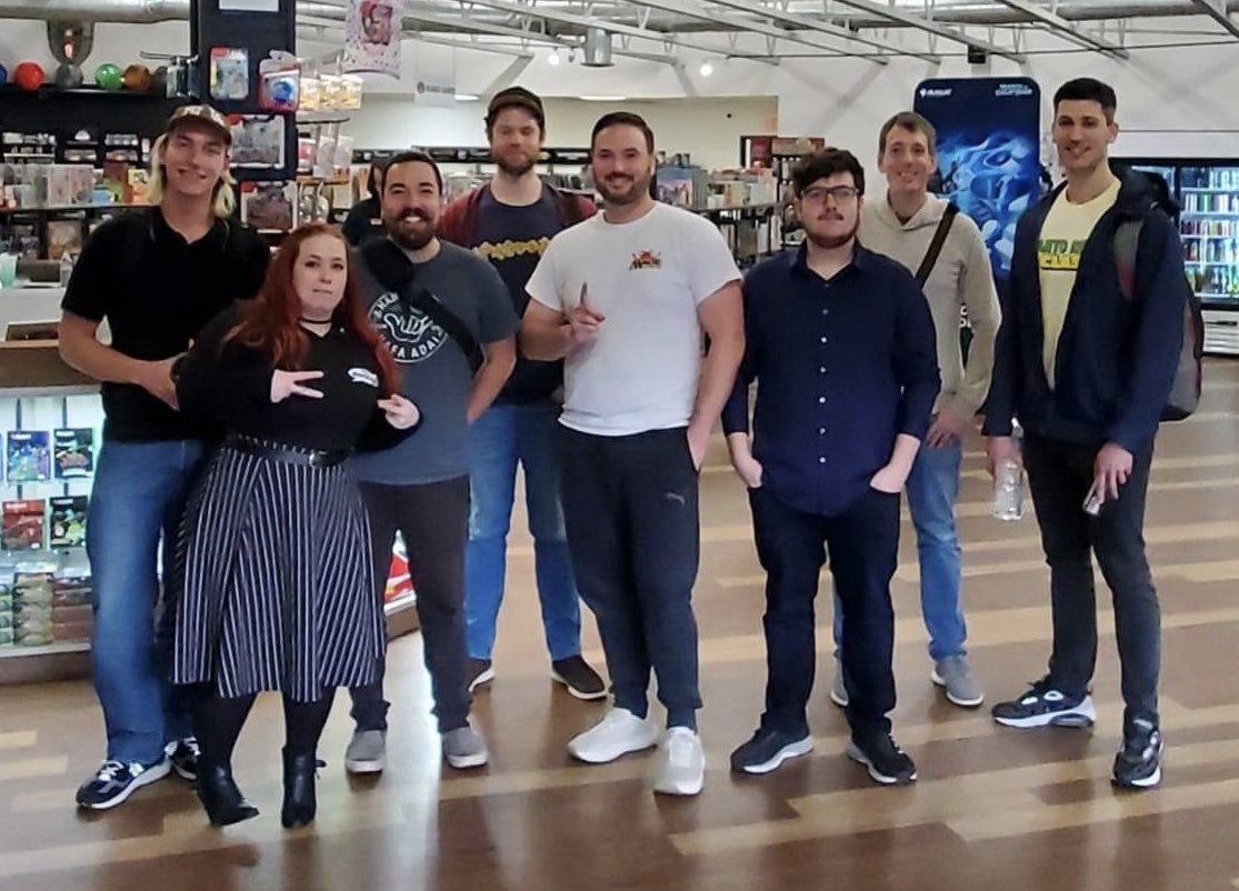 TomGalstian's tweet photo. Split the finals of a 2-slot limited RCQ! By the numbers: 30 participants, 9 rares opened (3 in 1 pack), 3-1-1 (3 wins into a loss into ID), 7th of top8, 5-color P1P1, 1st qualification. WGb sealed, 🌈 draft @fireshoes https://t.co/kgCbDxqQlV