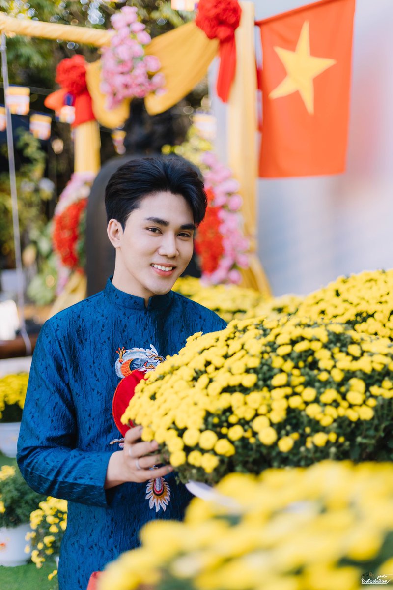 maxxee6's tweet photo. chúc mừng năm mới  💙 https://t.co/JDG57Ul30P