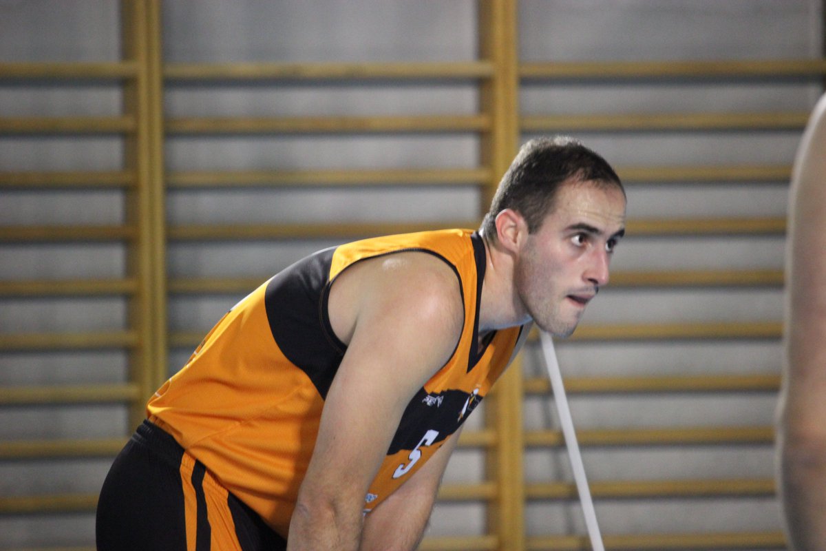 CdAnfora's tweet photo. Carlos Rubio es el MVP @GrupoLujama de esta Jornada con 19 de Valoración.

#CdAnfora #Baloncesto #Cuarte #CuarteDeHuerva #Lujama https://t.co/Aya64wUvUq