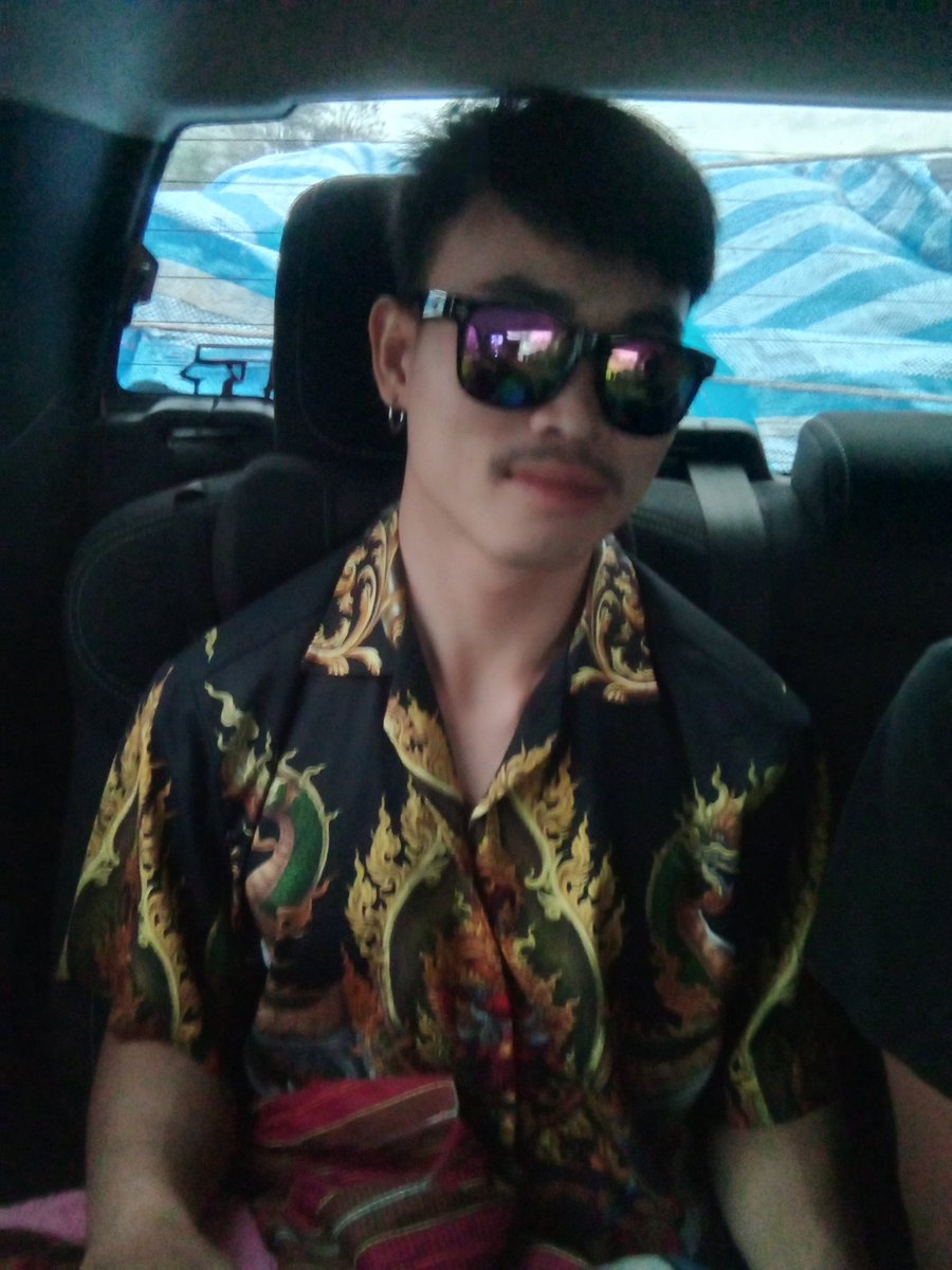 chatri_cu's tweet photo. ไม่ หล่อ แต่ แซ่บ #ภูเกต #ภูเก็ตนัดเจอ https://t.co/JwYP32sq82