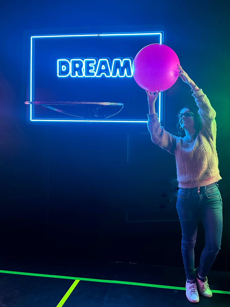 🍭 Museum of Dreamers 🍭

🦄 21 installazioni immersive 
🗓️ Fino al 18 Maggio 2024
📌 #Roma PratiBus District
ℹ️ La visita dura circa 1h 

🌈 Torna bambin@ e lasciati incantare da questa mostra interattiva!

👉🏼 instagram.com/reel/C3SUK7zI8…