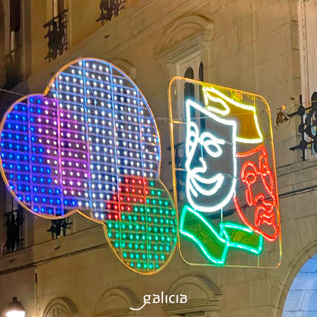 Turgalicia's tweet photo. 🎭 É martes de entroido! Se aínda non estás disfrazado, faino xa! 

#Entroidos #Galicia #PídecheGalicia https://t.co/VGWvKqFj7U