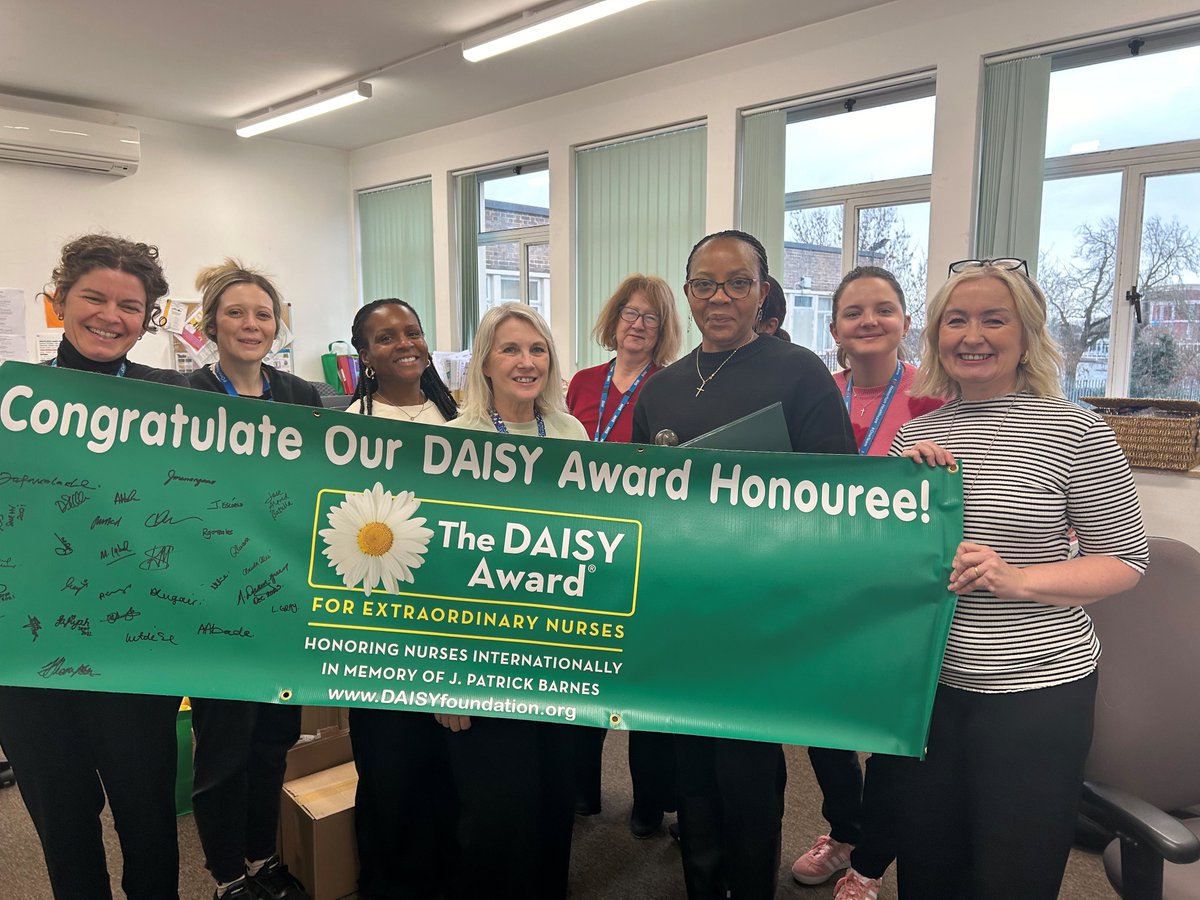 Congratulations to our DAISY Community Award Winner for November 2023 Julie Ibude from the Health Visiting Team!⭐️⭐️⭐️👏👏👏@mcmanusb @LassmanVarda @kkessack @CityHackneyHV @DAISY4Nurses @NHSHomerton @happeningathom #healthvisiting #recognition
