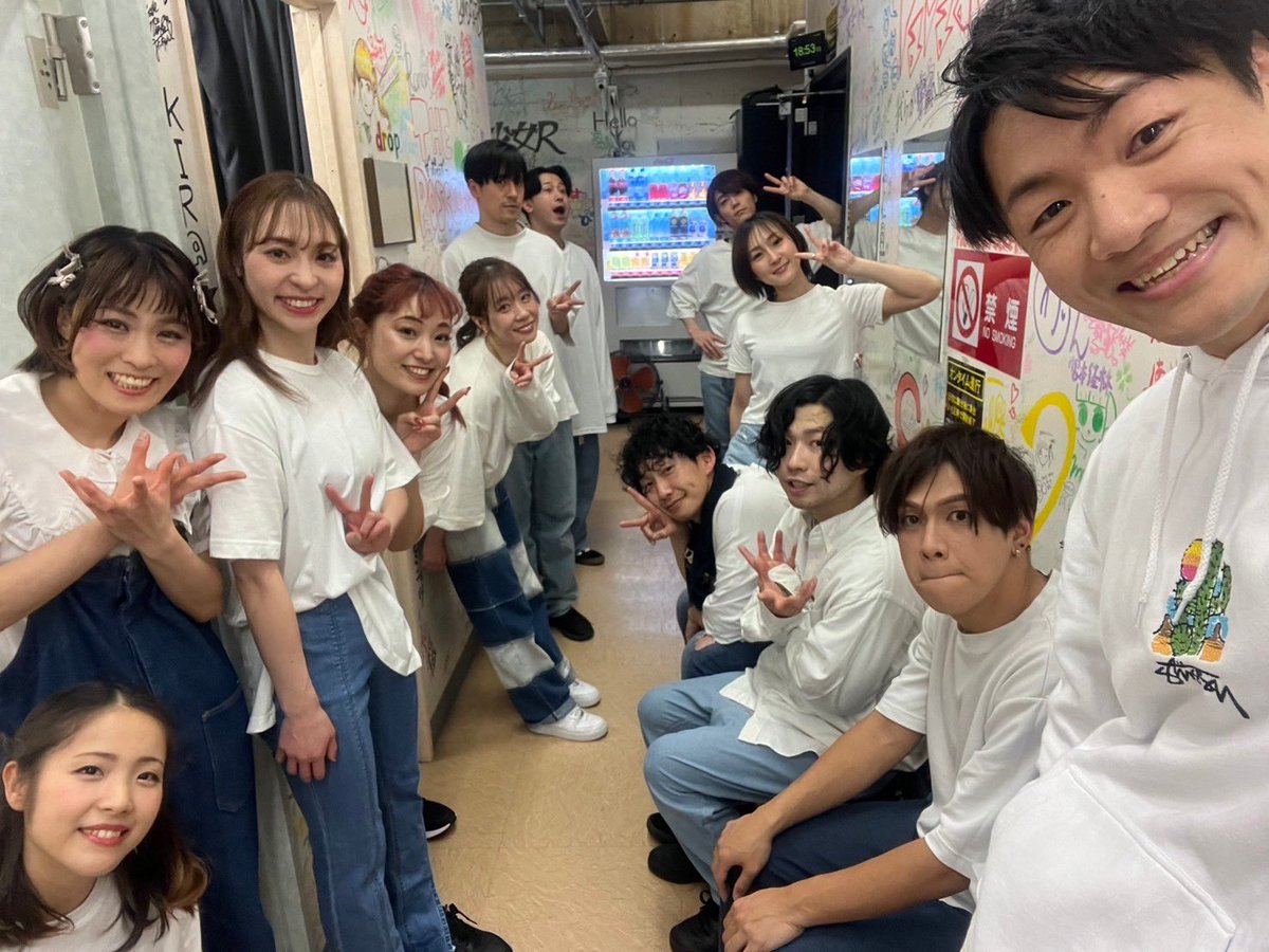今日もありがとうございました！
プレゼント、チケットもありがとうございます✨
嬉しいです！

MCはやっぱり怖いです笑
でもサブの方がいてくれるので嬉しいです！
あと2日間頑張ります！

あさみさん、はやとさん、MCありがとうございました！