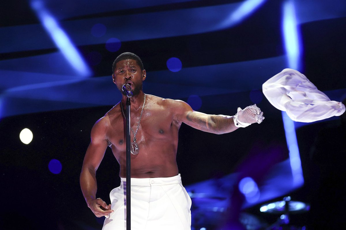 AlvaroCueva's tweet photo. Usher y el medio tiempo del Super Bowl: https://t.co/V5NVv4Jns0 @Usher #Usher #UsherBowl #UsherRaymond #UsherHalftime #UsherSuperbowl #Ushertour #UsherRemix #49ers #kansas #SuperBowl #SuperBowlMassacre #SuperBowl2024 #SBEnTelevisa #Kalimba #AliciaKeys #Memes #Odio #USA #Mexico https://t.co/H7CVFkJKcq