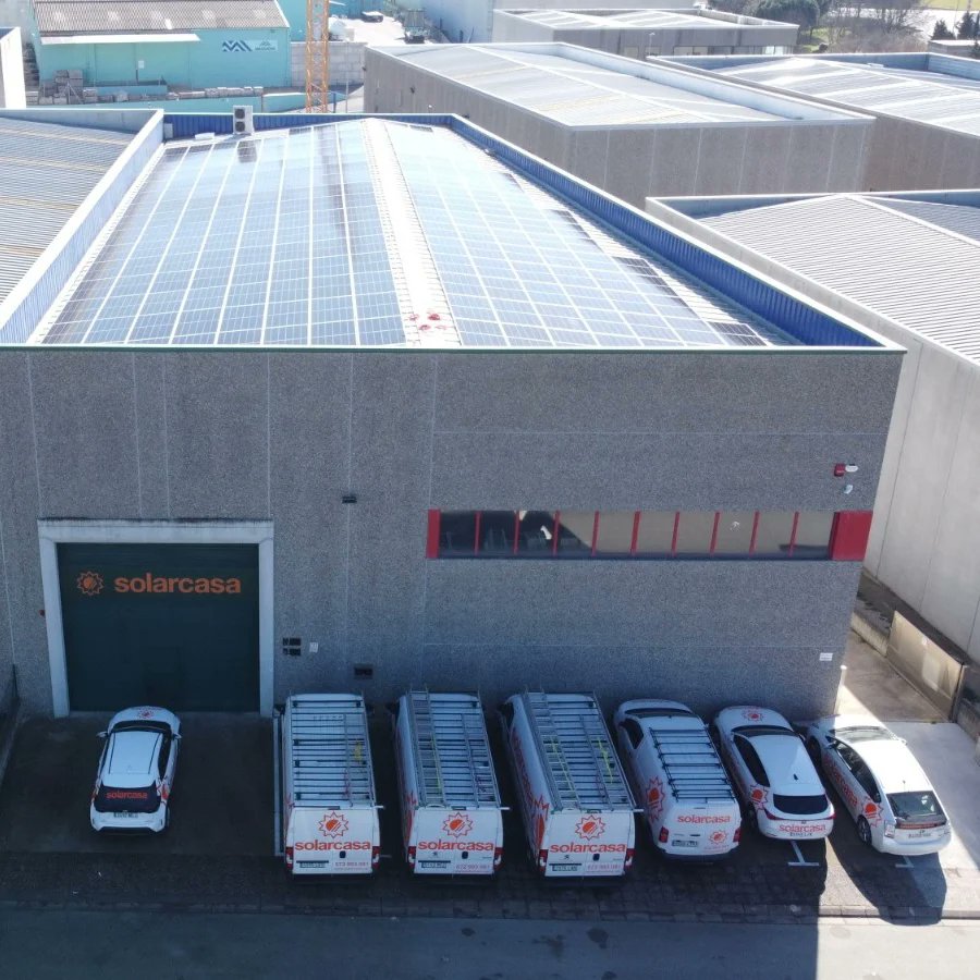 FiraIMPULSA's tweet photo. Més expositors que vindran a la #FiraImpulsa24! 👇

🔋 @SolarCasaEnergy: Passa't al Sol, l'energia que mou el món!

📆 Fira Impulsa del 29 de febrer al 3 de març a Figueres!

Més info al nostre web: https://t.co/lJjQ1n6TmE

#TransicioEnergetica #eficienciaenergetica #fotovoltaica https://t.co/IeVgLd5Cv0