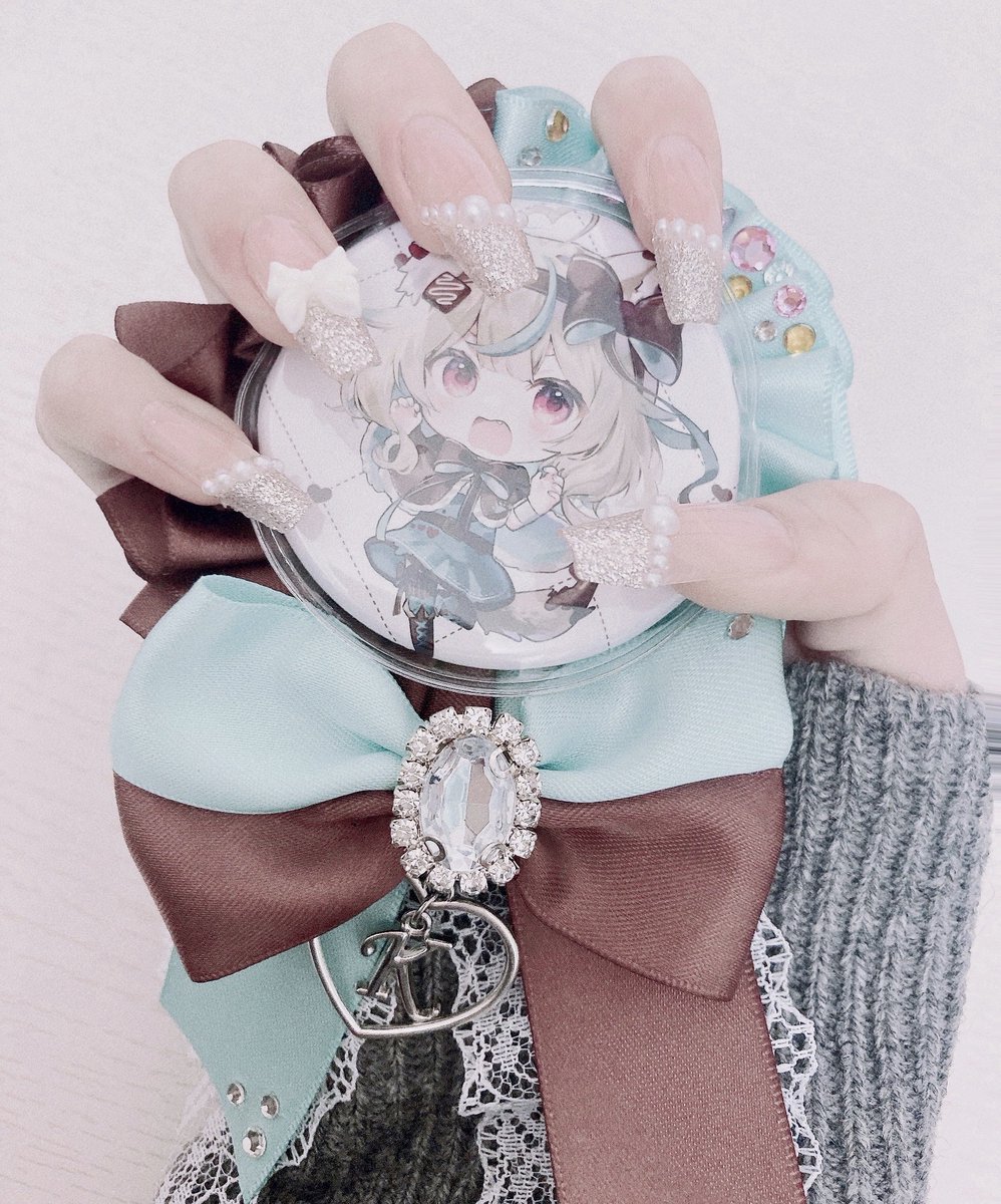 めろ.プロフ必読お願いします☺︎ めろ🎀