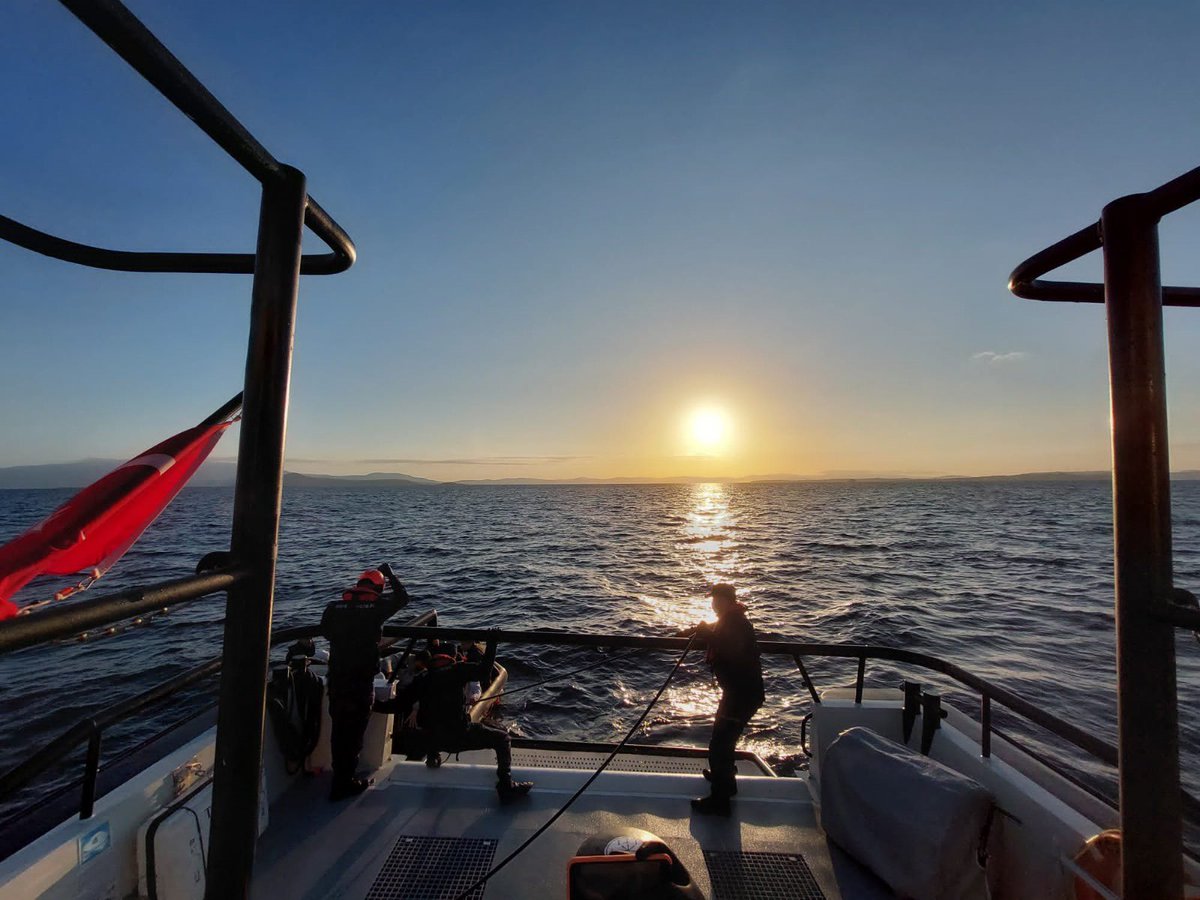 Greek coast guard threw 15 Palestinians into a life raft and left them helplessly drifting at sea.

In recent weeks, more and more Palestinians have been left drifting in life rafts in the Aegean Sea by the Greek coast guard: a cruel and inhumane way to treat people seeking