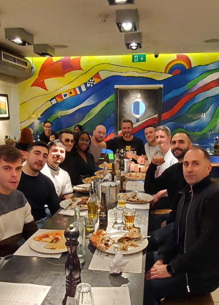 traveledguy's tweet photo. Here's some pics from our recent @MyInvestingClub meetup in London, always a blast! https://t.co/U7KwbtJXR3
