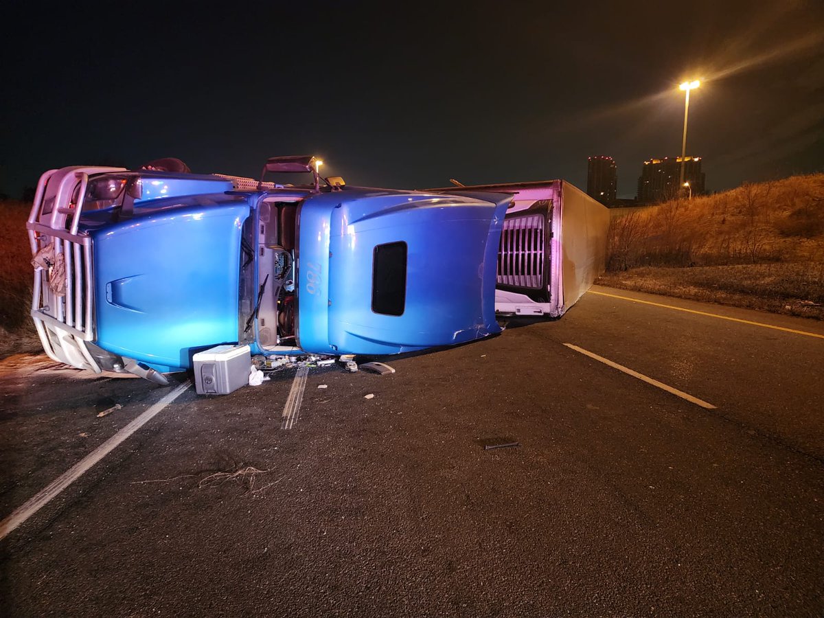 Transport truck rollover, #hwy427 SB to Derry Rd. Driver charged with #ImpairedDriving #Over80.  All lanes reopened. #TorontoOPP #dontdrinkanddrive ^yb