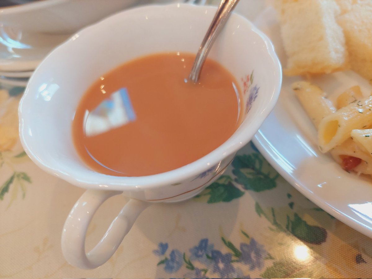 チョコレートティーが1番好きなの