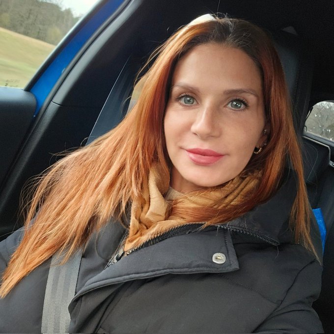 Guten Morgen 😃, gleich erstmal einkaufen fahren..  Kommt gut in den Tag   💋Kussi Eure Bettie  https://t<a href="/tag/nahaufnahme"class="tags"><span>#nahaufnahme</span></a>