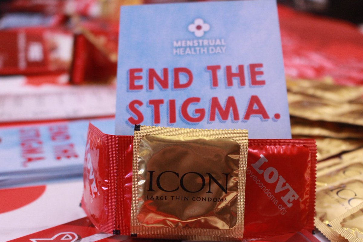 We are here to give you  ICONIC LOVE to savour your life 

International condom day 

#Condomsday
#HIVfreeGeneration 
@ahfafrica 
@ahfsouthafrica  @ZTNPrime @3KtvZim @nrtvzimbabwe @ZBCNewsonline @UNAIDS @WHO @MoHCCZim @naczim @capitalkfm @HStvZim @healthtimeszim 
📸 @Franktgd