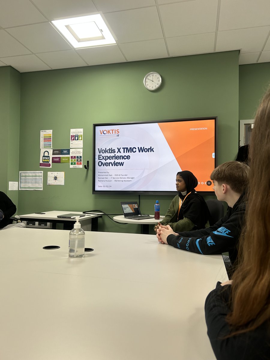 WorkReadyTMC's tweet image. Digital T level and B. Tech learners had a talk delivered by @voktis_group - they learnt about Voktis and their placement offers. The CEO Mohammed Hadi highlighted the culture at Voktis and how they nurture young talent! We love to see such representation from Industry Leaders!👏