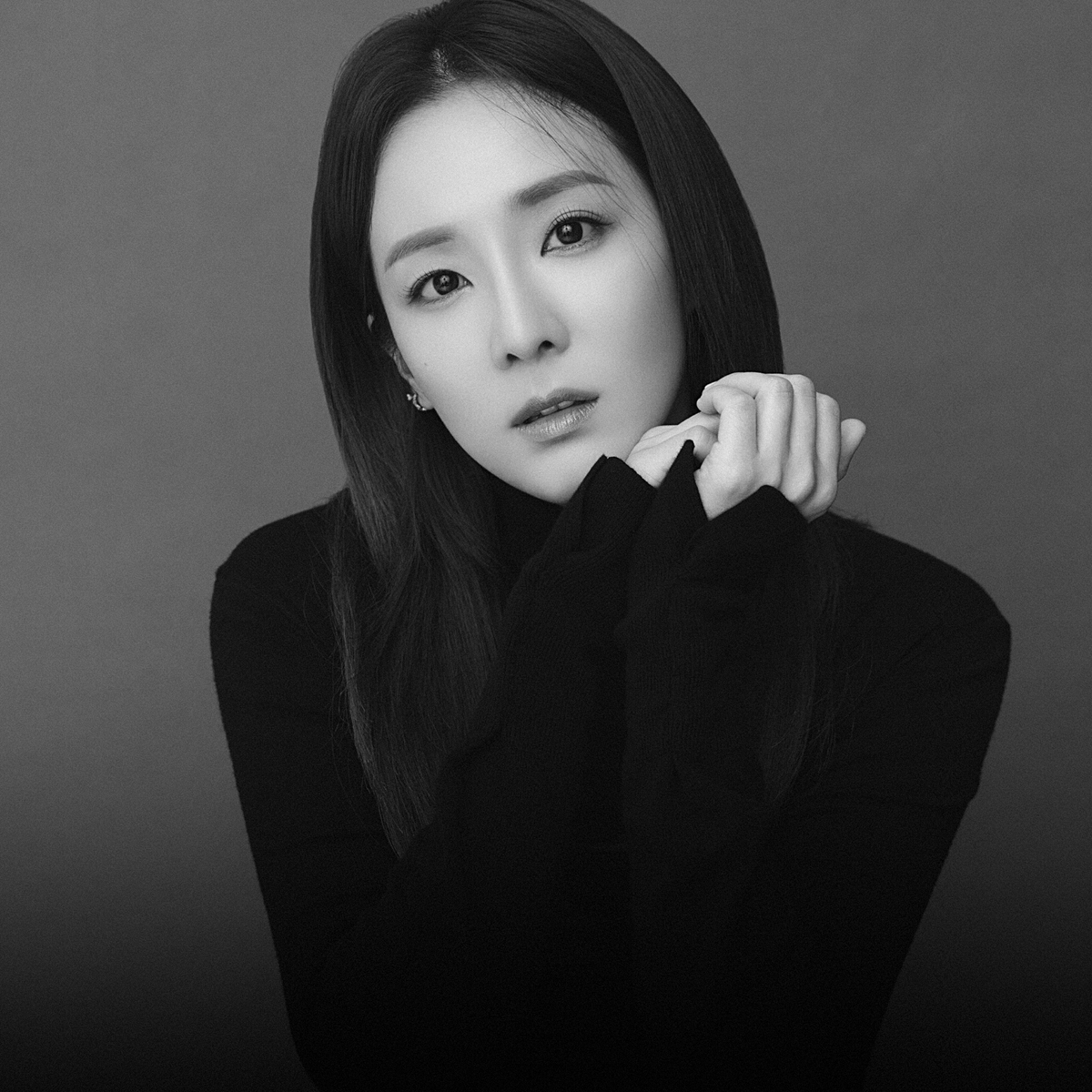 ParkBomDaily's tweet photo. Sandara Park 박산다라 reveales on Cultwo Show that she is open for a 2NE1 reunion this year, in honor of the group’s 15th anniversary. https://t.co/FI25NuZhwE