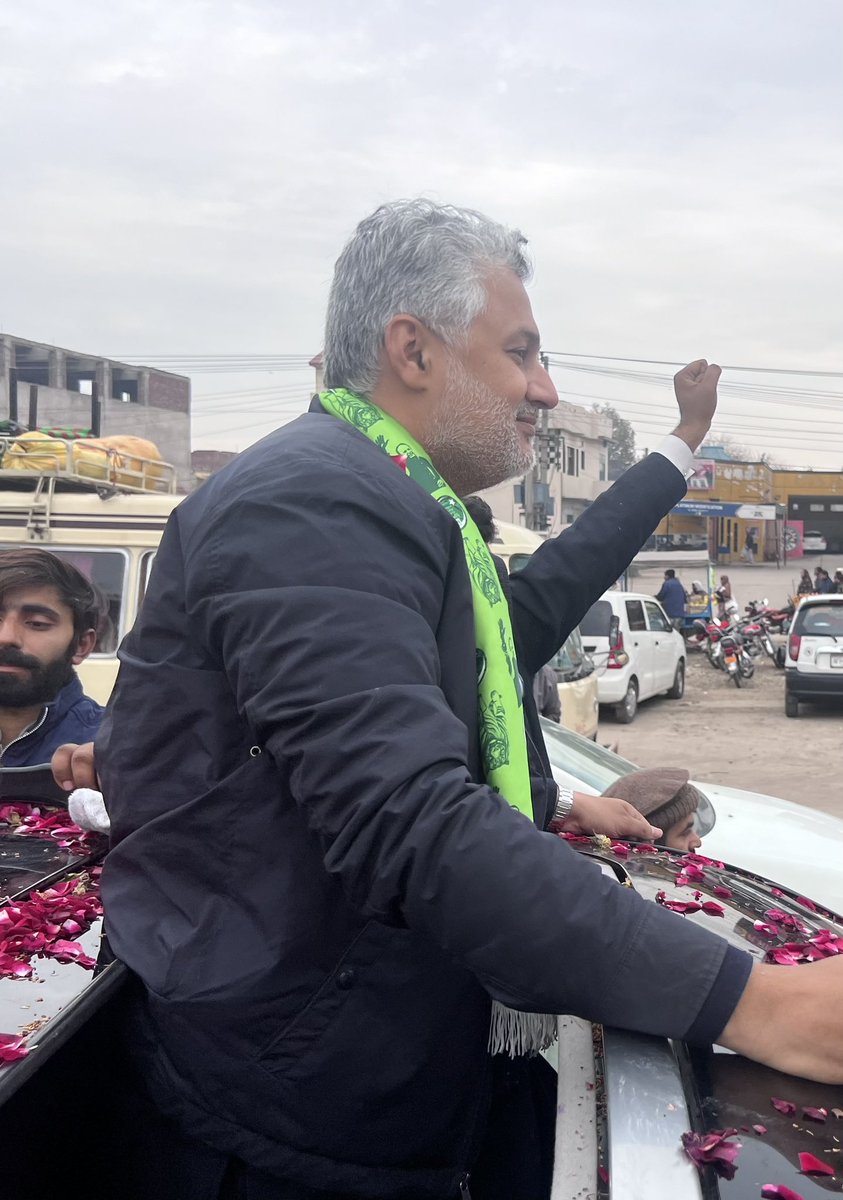 TararBros's tweet photo. تو شاہیں ہے پرواز ہے کام تیرا
ترے سامنے آسماں اور بھی ہیں
#pp59 🐅 🫡 https://t.co/kWgwe5h9HY