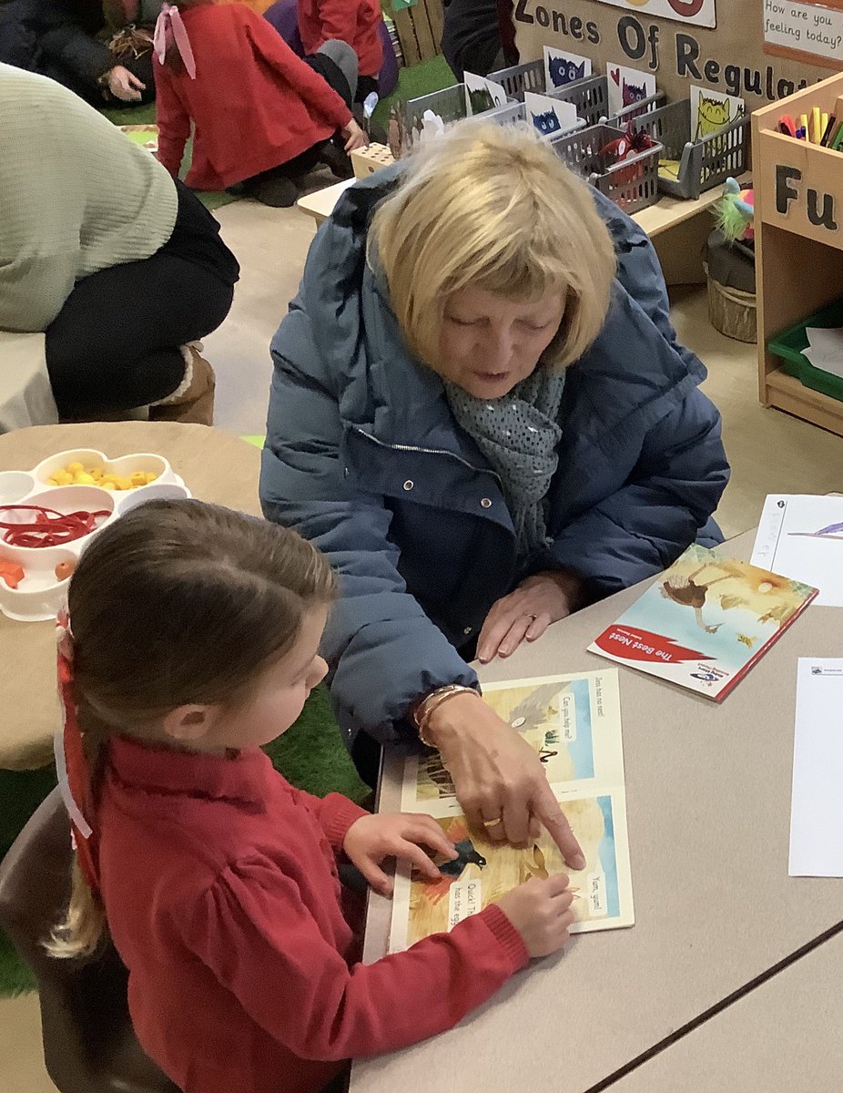 @MrsMurrayWPS (@mrsmurraywps) on Twitter photo It was lovely to invite parents, grandparents and careers into our reception classes to listen to the children read and share books. <a href="/MrSmithWPS/">Mr Smith</a> @mrstraffordwps <a href="/MissSchlesinger/">Miss Schlesinger</a> <a href="/WoodlesfordPri/">Woodlesford Primary</a> It was lovely to invite parents, grandparents and careers into our reception classes to listen to the children read and share books. <a href="/MrSmithWPS/">Mr Smith</a> @mrstraffordwps <a href="/MissSchlesinger/">Miss Schlesinger</a> <a href="/WoodlesfordPri/">Woodlesford Primary</a>